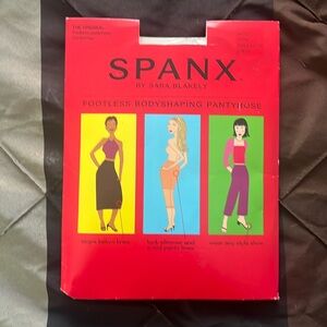 NWT Spanx pantyhose